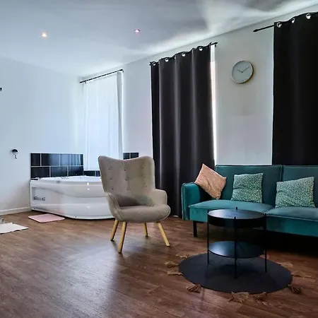 Grand Avec Balneo Proche Gare * Tourcoing