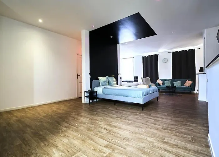 Herberg Grand Avec Balneo Proche Gare