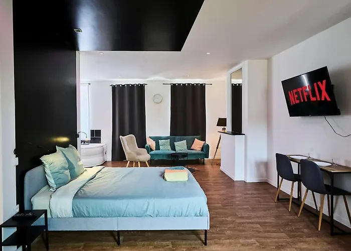 Grand Avec Balneo Proche Gare