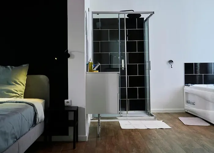 Grand Avec Balneo Proche Gare