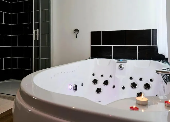 Estalagem Grand Avec Balneo Proche Gare Tourcoing